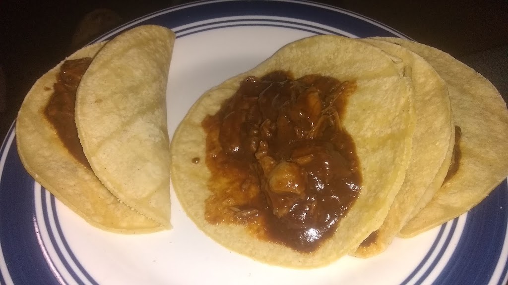 Antojitos Mexicanos el tio | restaurant | Bonaventure Blvd, Fort Worth, TX 76140, USA | 2146419465 OR +1 214-641-9465