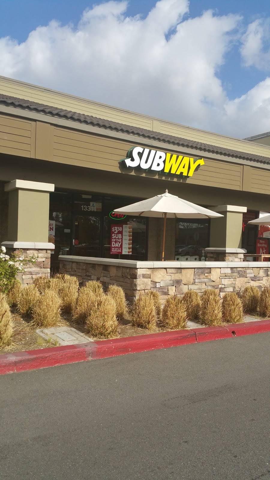 Subway Restaurants | restaurant | 13311 South St, Cerritos, CA 90703, USA | 5629248482 OR +1 562-924-8482