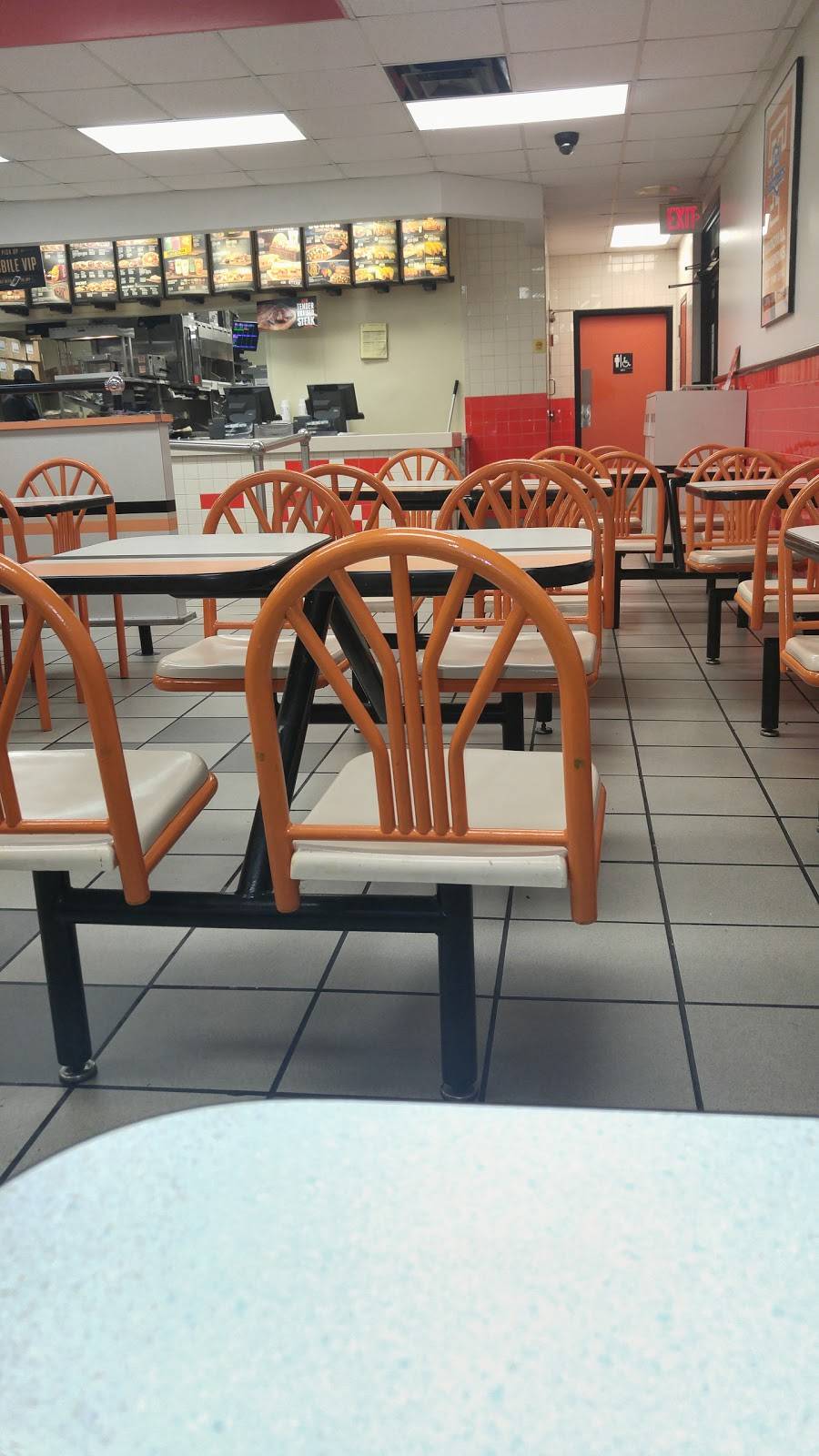 Taco Bell | meal takeaway | 1900 W, Cumberland Ave, Knoxville, TN 37916, USA | 8655255099 OR +1 865-525-5099