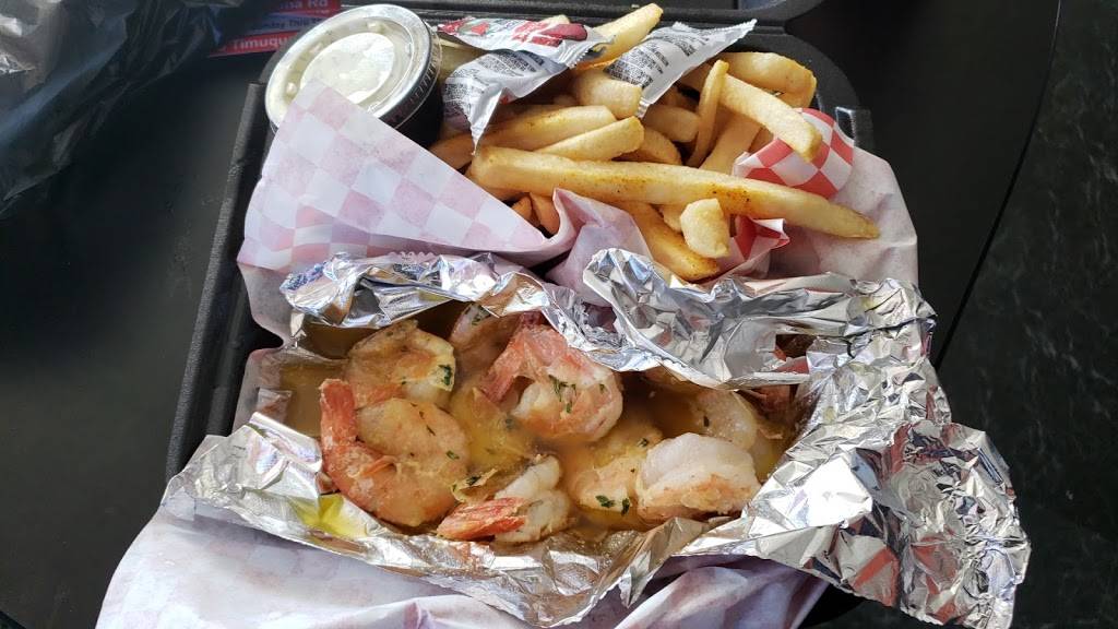 Tasty Wings N Things | restaurant | 5675 Timuquana Rd, Jacksonville, FL 32210, USA | 9043293053 OR +1 904-329-3053