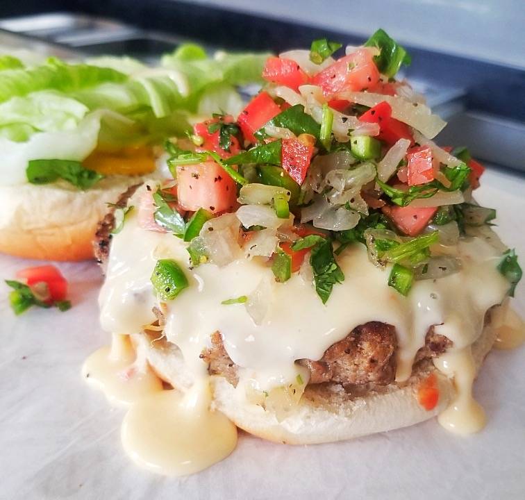 Koops BBQ Kitchen & Catering | restaurant | 1110 23rd St, Galveston, TX 77550, USA | 4095390059 OR +1 409-539-0059