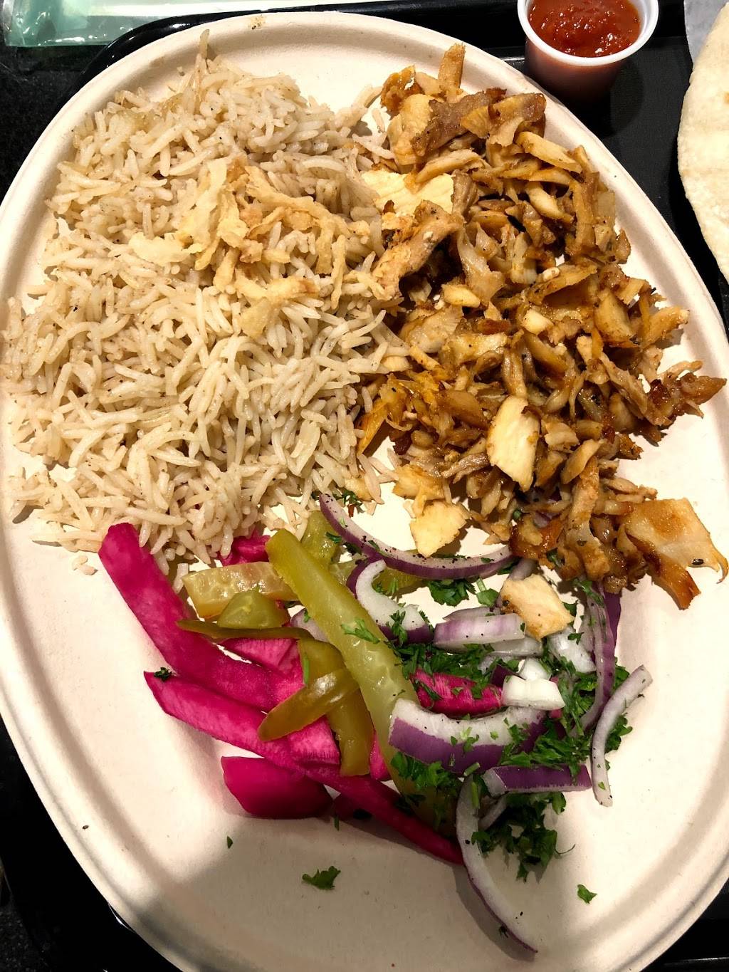 Paramount Fine Foods | restaurant | Terminal 1, 6301 Silver Dart Dr, Mississauga, ON L5P 1B2, Canada | 4167763100 OR +1 416-776-3100