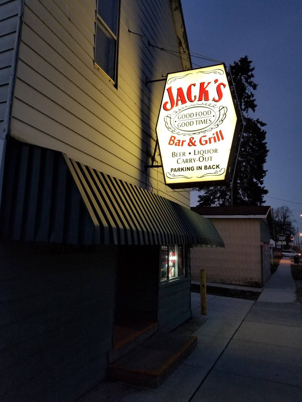 Jacks Bar and Grill | restaurant | 117 S Michigan St, Lakeville, IN 46536, USA | 5747849939 OR +1 574-784-9939