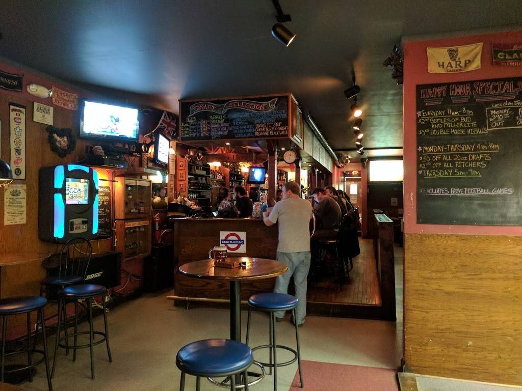 London Underground Pub Ltd | restaurant | 112 N Main St, Blacksburg, VA 24060, USA | 5405529044 OR +1 540-552-9044