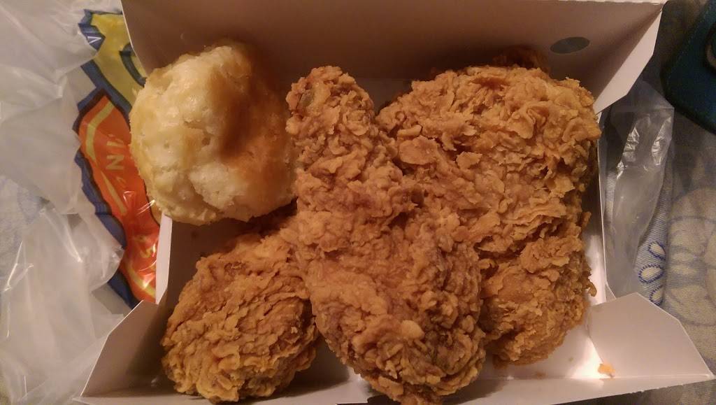 Churchs Chicken | restaurant | 817 N Arizona Ave, Chandler, AZ 85225, USA | 4807869554 OR +1 480-786-9554