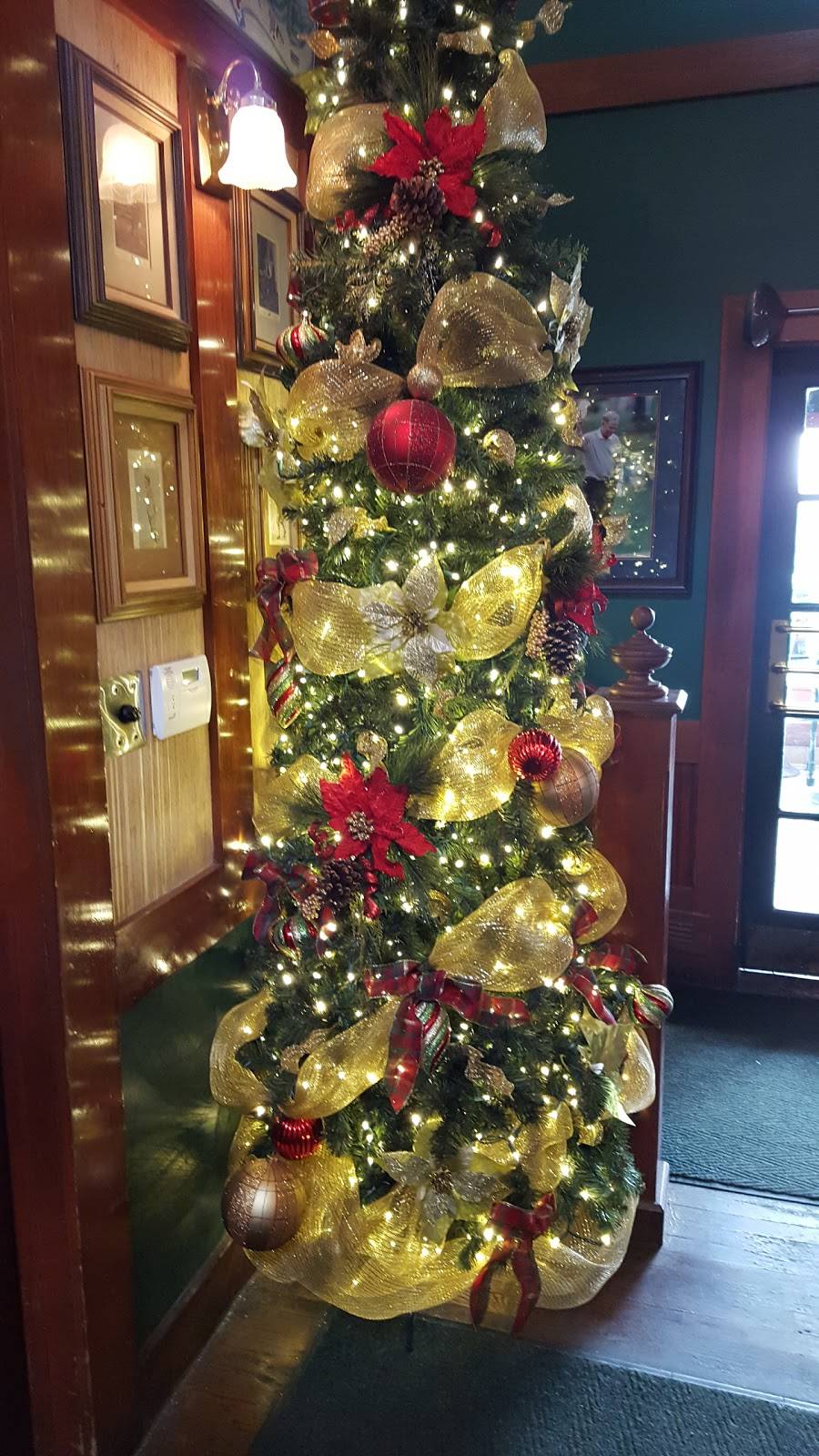 The Masters Restaurant | restaurant | 1775 E Thirteen Mile Rd, Madison Heights, MI 48071, USA | 2485880915 OR +1 248-588-0915