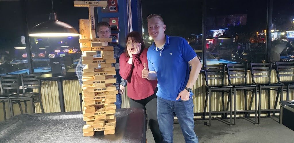 Shooters Billiards & Sports Bar | restaurant | 601 E Whitestone Blvd, Cedar Park, TX 78613, USA | 5122602060 OR +1 512-260-2060