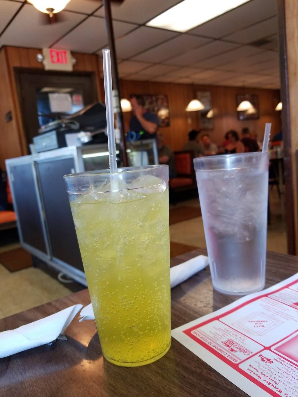 Cozy Cottage Restaurant | restaurant | 1821 E Market St, Warsaw, IN 46580, USA | 5742699050 OR +1 574-269-9050