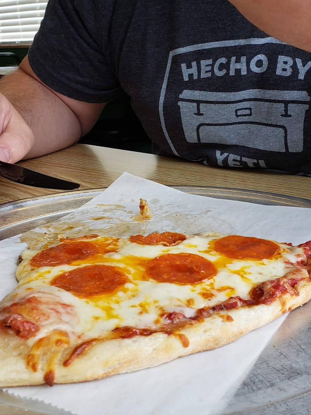 TNT Dynamite Pizza & Hoagies | restaurant | 450 Pittsburgh St, Springdale, PA 15144, USA | 7242757492 OR +1 724-275-7492