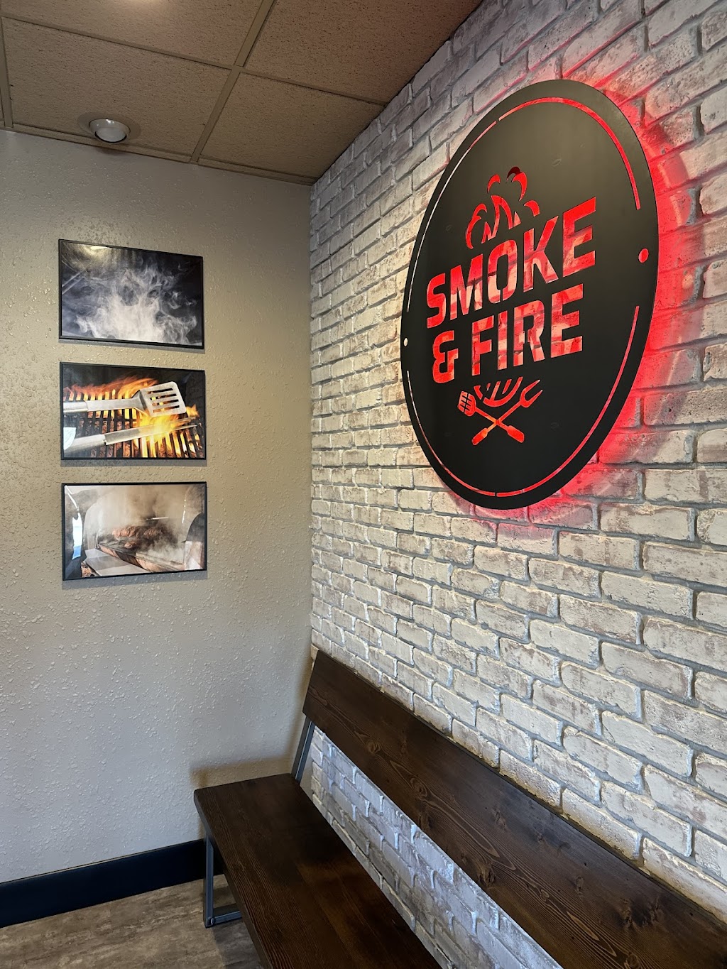 Smoke & Fire | restaurant | 825 1st St SE, New Prague, MN 56071, USA | 9527585522 OR +1 952-758-5522