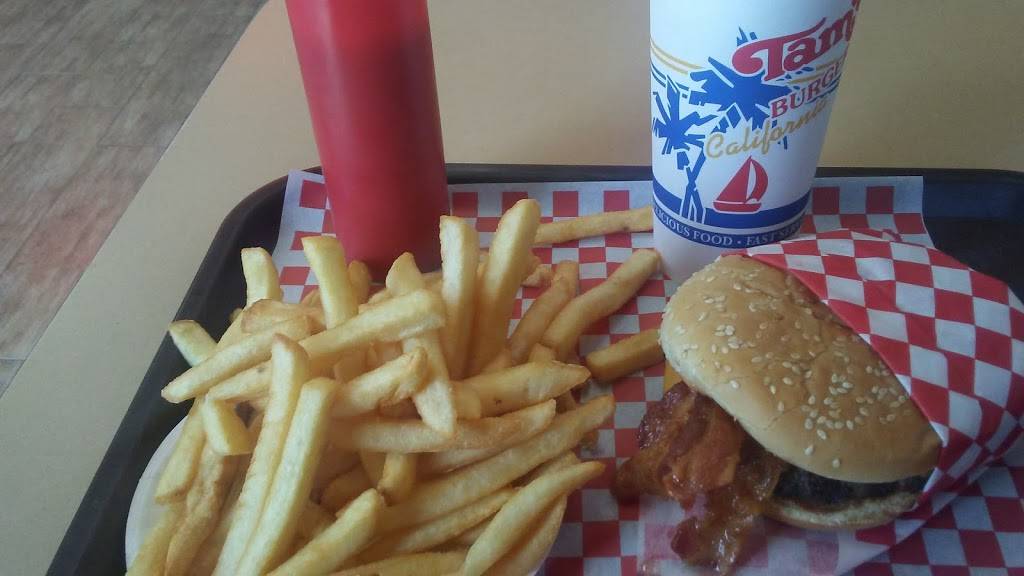 Tams Burgers | restaurant | 14760 Bellflower Blvd, Bellflower, CA 90706, USA | 5629255680 OR +1 562-925-5680