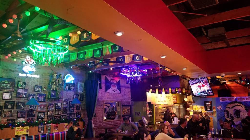 Bobby Salazars Taqueria | restaurant | 725 E Olive Ave, Fresno, CA 93728, USA | 5594979920 OR +1 559-497-9920