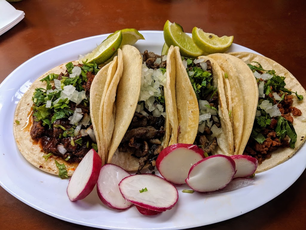 La Mexicana Mini Mart & Tortilleria | restaurant | 403 Plainfield St, Providence, RI 02909, USA | 4012288553 OR +1 401-228-8553