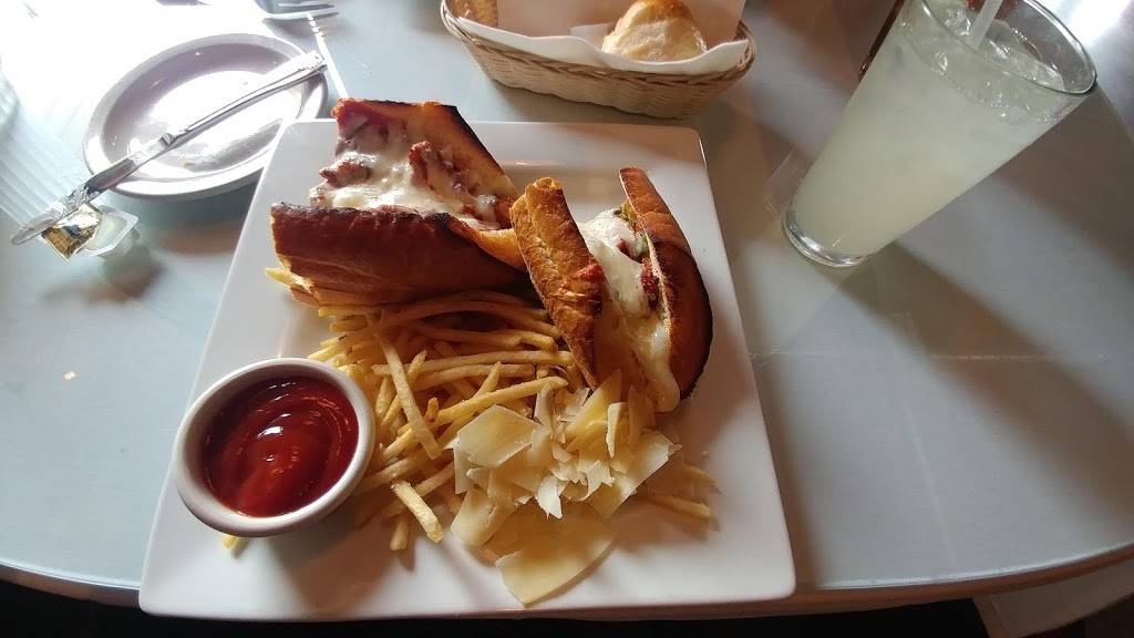 Spazzios Italian Cantina | restaurant | 2500 NE Green Oaks Blvd Suite 106, Arlington, TX 76006, USA | 8176330830 OR +1 817-633-0830