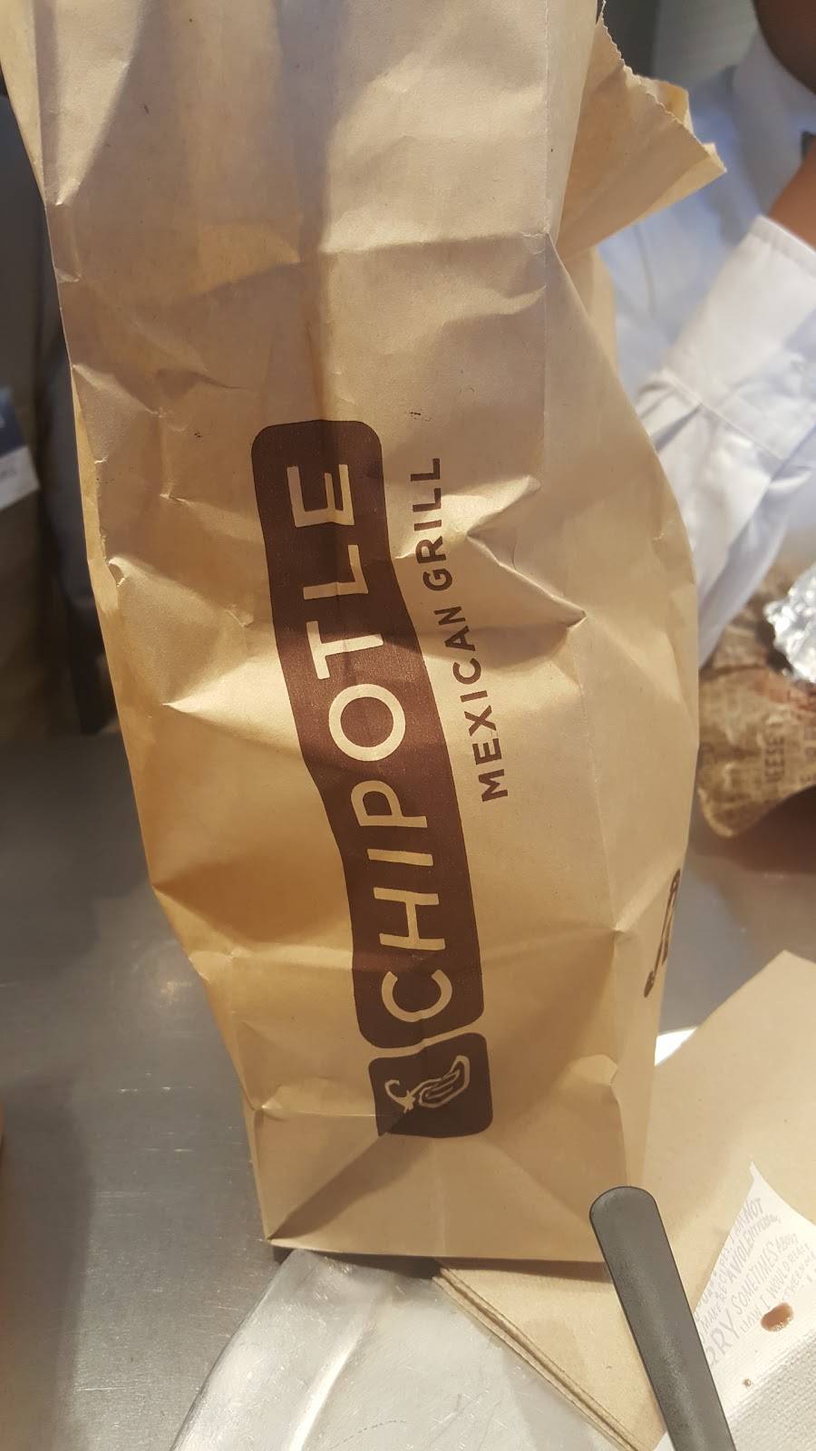 Chipotle Mexican Grill | restaurant | 2383 Sycamore Rd, DeKalb, IL 60115, USA | 8157540379 OR +1 815-754-0379