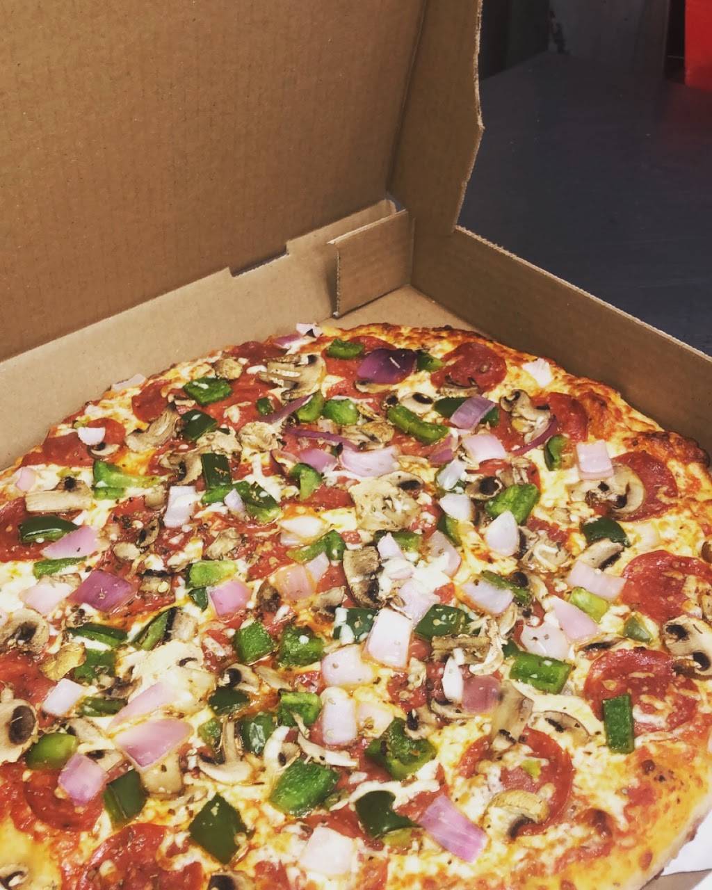 Buddy’s Pizza | restaurant | 318 Ontario St, St. Catharines, ON L2R 5L8, Canada | 2893625577 OR +1 289-362-5577