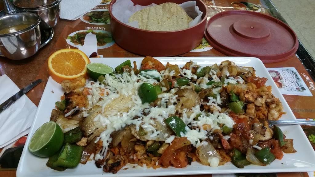 Amigas Restaurant | restaurant | 2109 S Bloomingdale Rd, Glendale Heights, IL 60139, USA | 8472787488 OR +1 847-278-7488