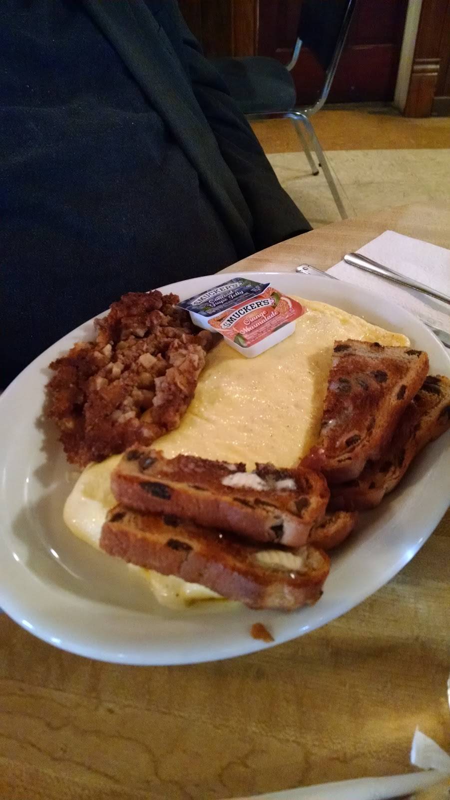 Huff Brau | restaurant | 4 W Main St, Earlville, NY 13332, USA | 3156913300 OR +1 315-691-3300