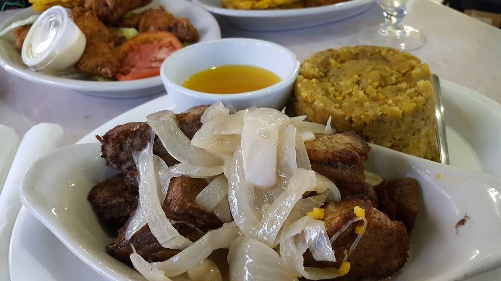 El Rinconcito Latino | restaurant | 17630 Lindgren Rd #6412, Miami, FL 33177, USA | 3052560089 OR +1 305-256-0089