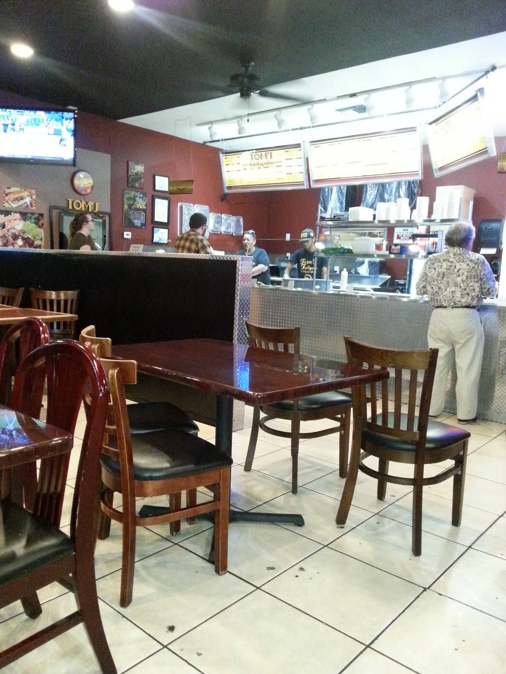 Tom’s Tailgate | restaurant | 15831 Imperial Hwy, La Mirada, CA 90638, USA | 5629477733 OR +1 562-947-7733