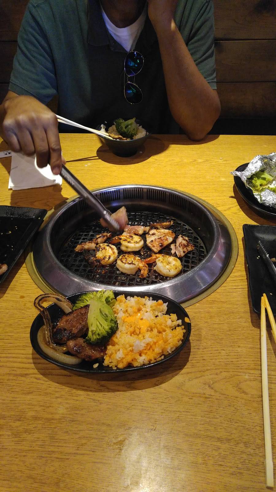Gyu-Kaku Japanese BBQ | restaurant | 14457 Ventura Blvd, Sherman Oaks, CA 91423, USA | 8185015400 OR +1 818-501-5400