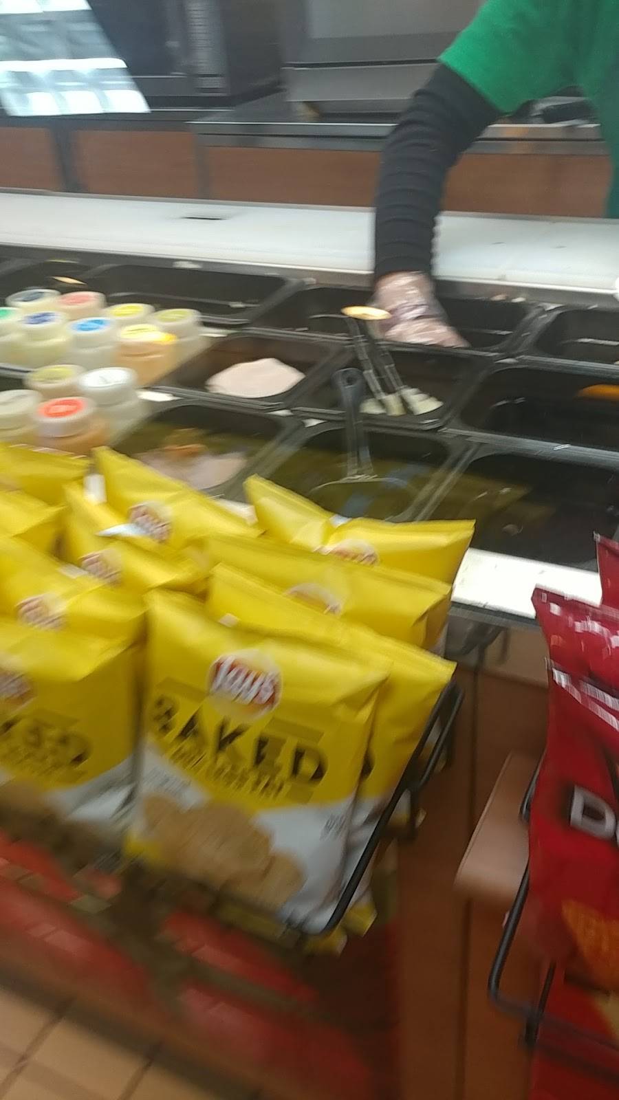 Subway Restaurants | restaurant | 7428 Ritchie Hwy, Glen Burnie, MD 21061, USA | 4107607827 OR +1 410-760-7827