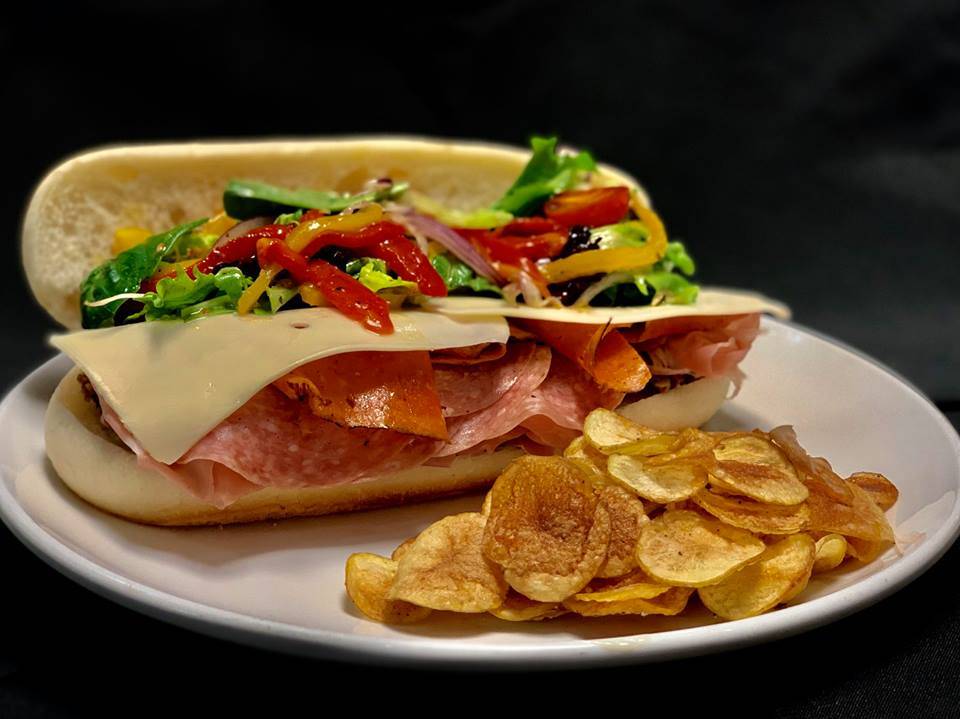 The Italian Joint | restaurant | 215 Broadway, Kissimmee, FL 34741, USA | 4074837031 OR +1 407-483-7031