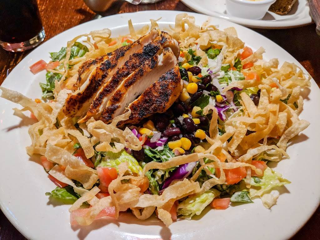 Hunter Steakhouse - Oceanside | restaurant | 1221 Vista Way, Oceanside, CA 92054, USA | 7604332633 OR +1 760-433-2633