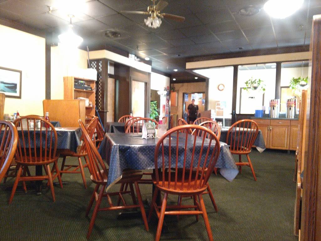 Brambleton Deli | restaurant | 3655 Brambleton Ave, Roanoke, VA 24018, USA | 5407744554 OR +1 540-774-4554