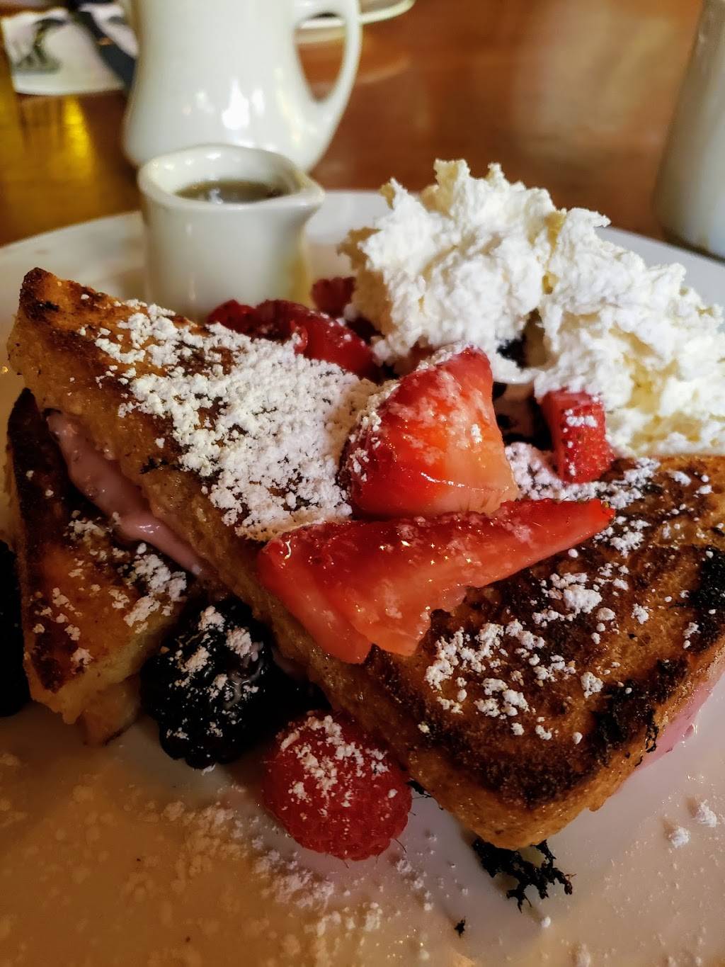 Deetjens Restaurant | restaurant | 48865 CA-1, Big Sur, CA 93920, USA | 8316672378 OR +1 831-667-2378