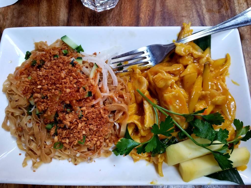 Burma Superstar | restaurant | 1345 Park St, Alameda, CA 94501, USA | 5105226200 OR +1 510-522-6200