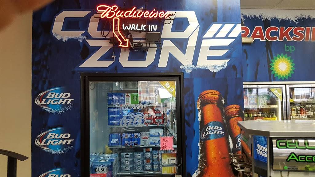 Hot Stuff Pizza | restaurant | 234 S Main St, Seymour, WI 54165, USA | 9208337790 OR +1 920-833-7790