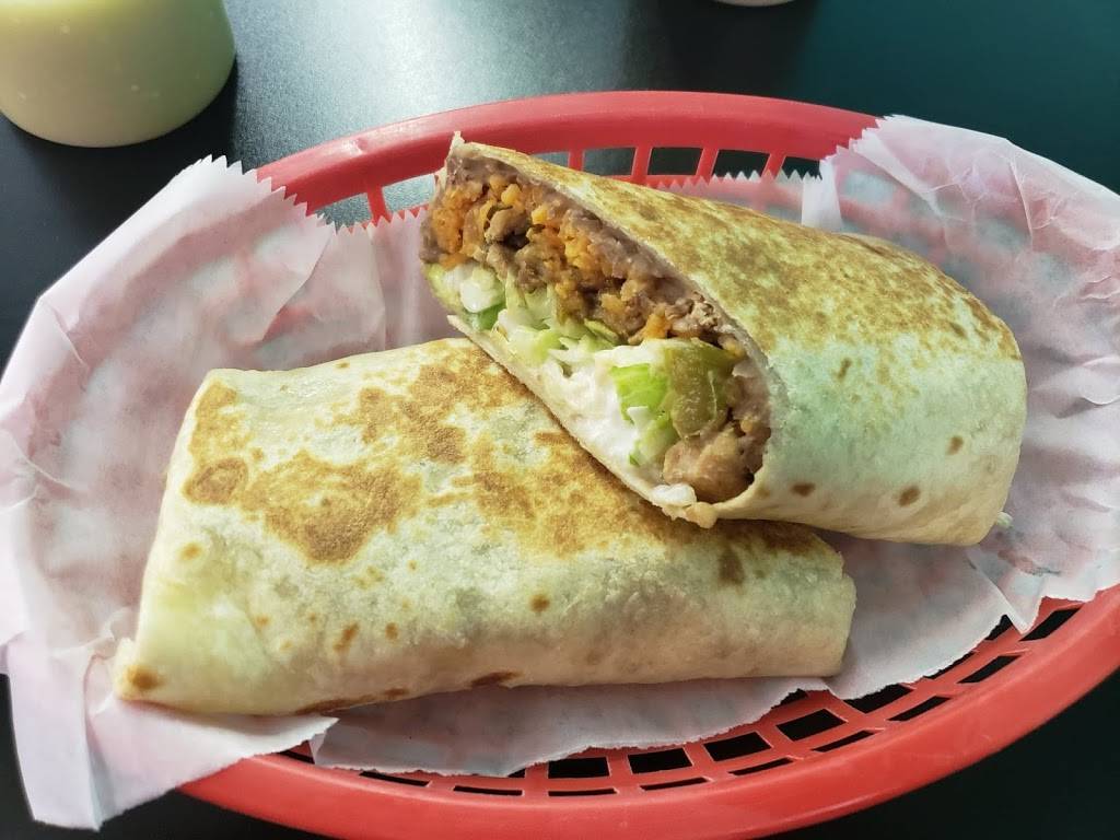 Taqueria Los Hermanos | restaurant | 2404, 322 S Cherry St, Hartford City, IN 47348, USA | 7654992013 OR +1 765-499-2013