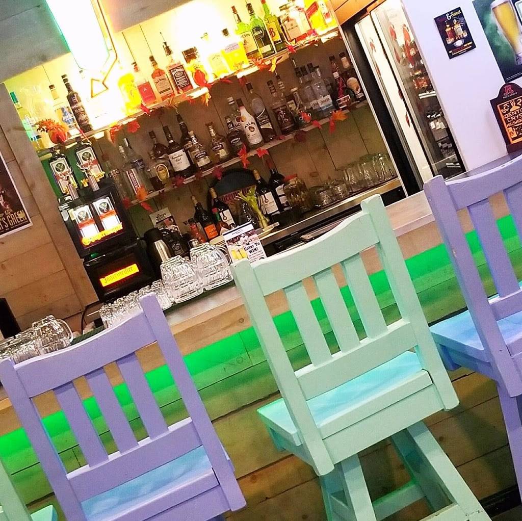 Fiddler’s Green | restaurant | 34 Lindsay St S, Lindsay, ON K9V 2L7, Canada | 7058788440 OR +1 705-878-8440