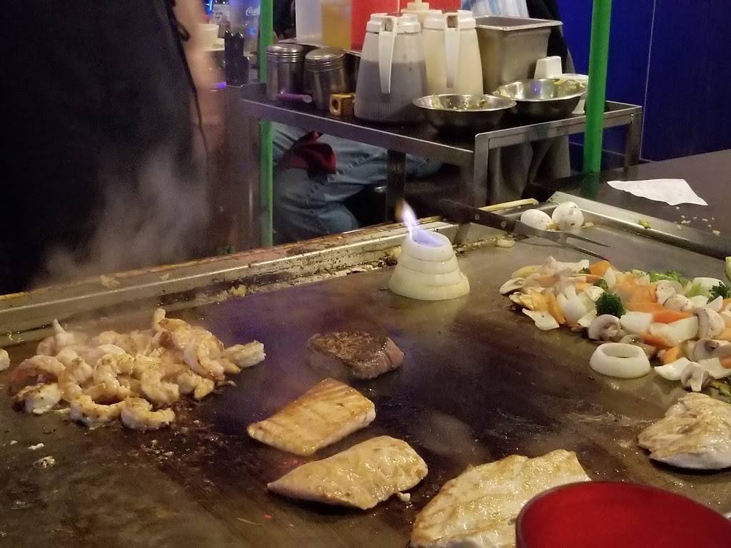 Oishii Japanese Hibachi and Super Buffet | restaurant | 1055 Mineral Wells Ave, Paris, TN 38242, USA | 7316427778 OR +1 731-642-7778