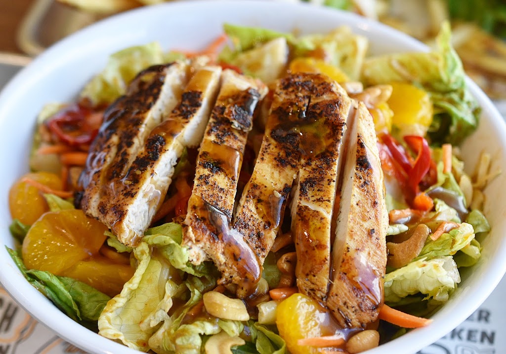 Super Chix | restaurant | 2675 Lakeland Dr, Flowood, MS 39232, USA | 6019142720 OR +1 601-914-2720