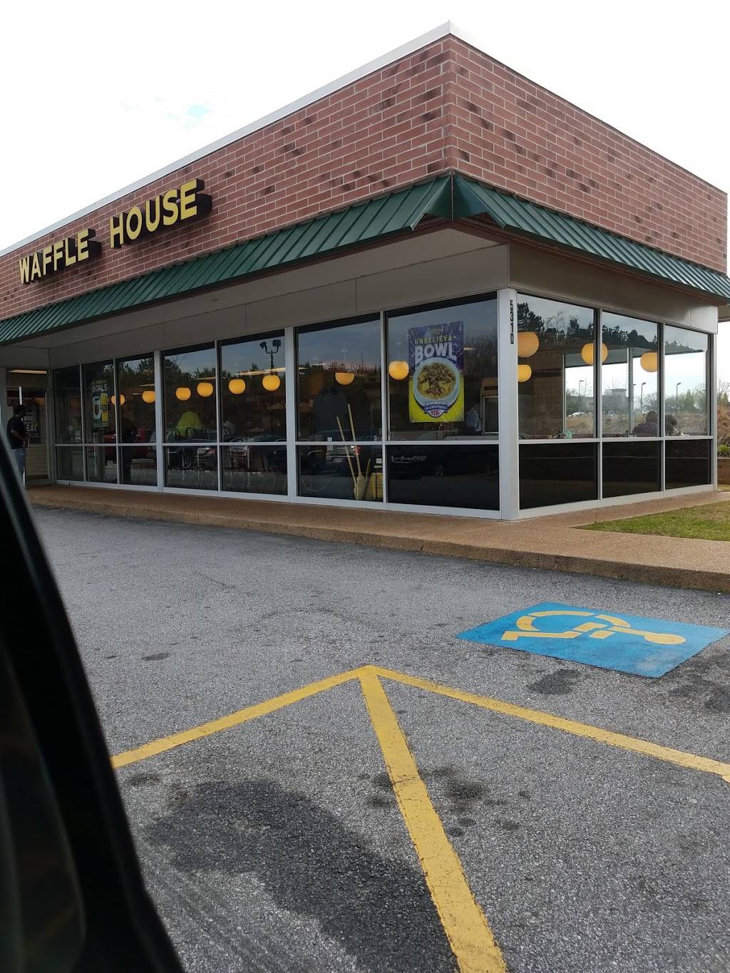 Waffle House | meal takeaway | 5310 Campbellton Fairburn Rd, Fairburn, GA 30213, USA | 7709698994 OR +1 770-969-8994