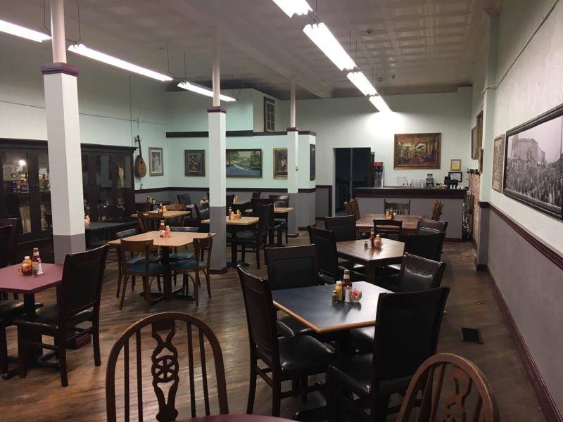 Brick Street Restaurant | restaurant | 448 E O and M Ave, North Vernon, IN 47265, USA | 8125923960 OR +1 812-592-3960