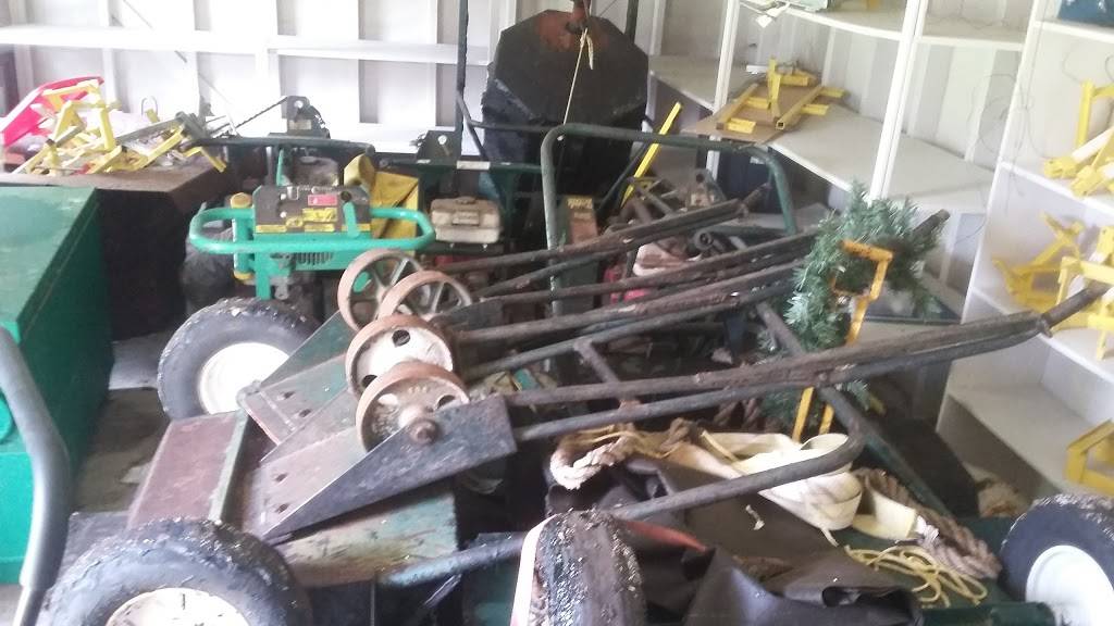 Richmonds Dinner Club | restaurant | 438 Carolyn Dr, New Orleans, LA 70123, USA | 5047385873 OR +1 504-738-5873