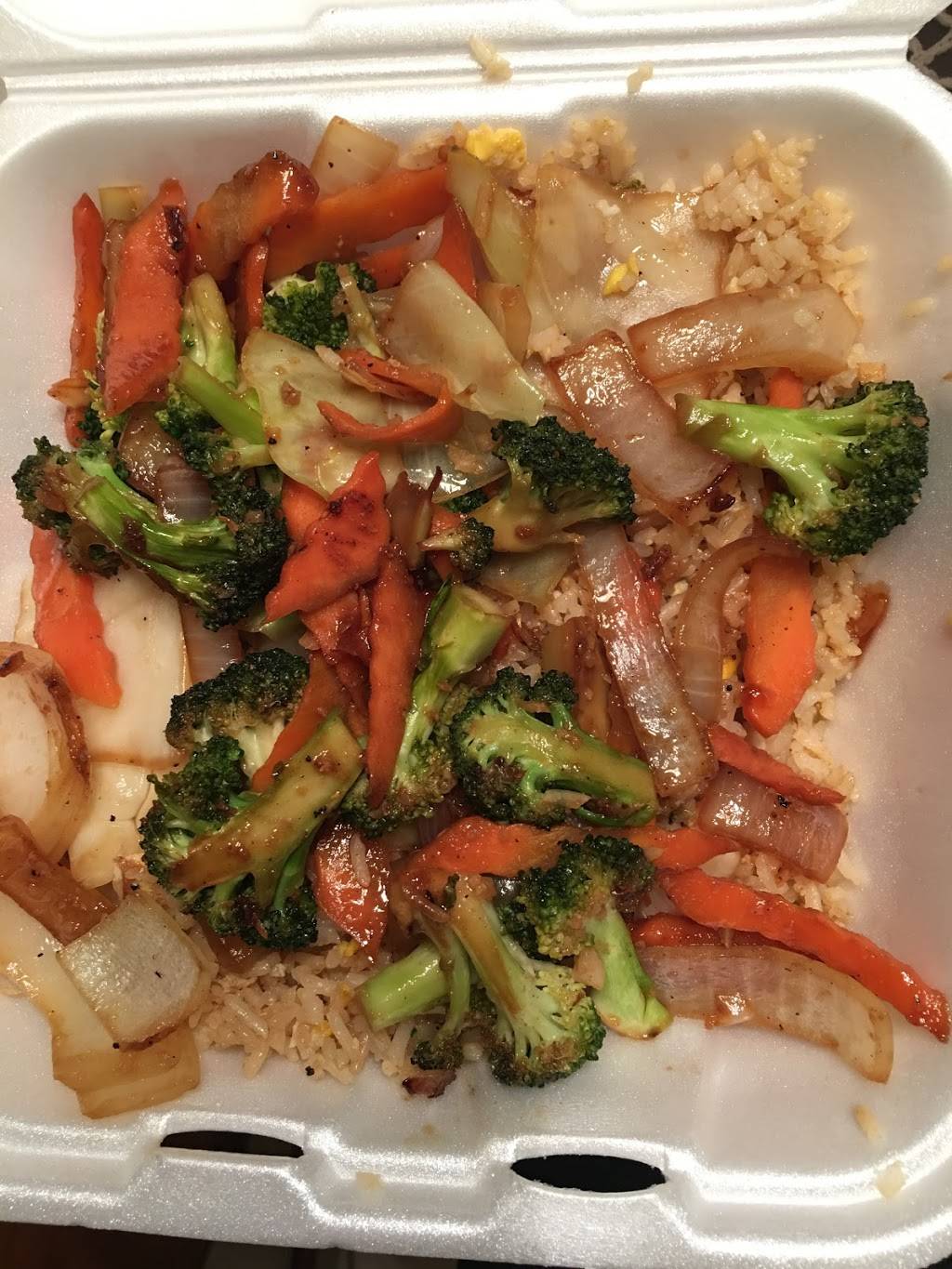 Hot Wasabi Hibachi Express | restaurant | 1135 Whipple Ave NW, Canton, OH 44708, USA | 3302454821 OR +1 330-245-4821