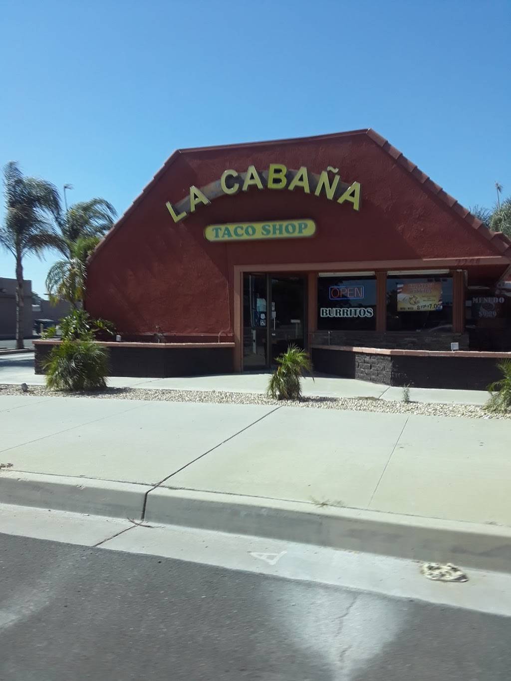 La Cabana Taco Shop | restaurant | 2244 E Florida Ave, Hemet, CA 92544, USA | 9516526226 OR +1 951-652-6226