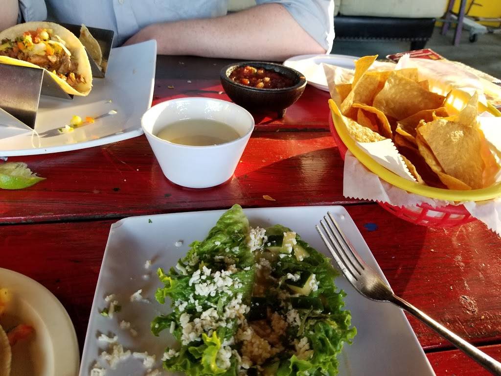 Dos Taquitos | restaurant | 6101 Glenwood Ave, Raleigh, NC 27612, USA | 9197873373 OR +1 919-787-3373