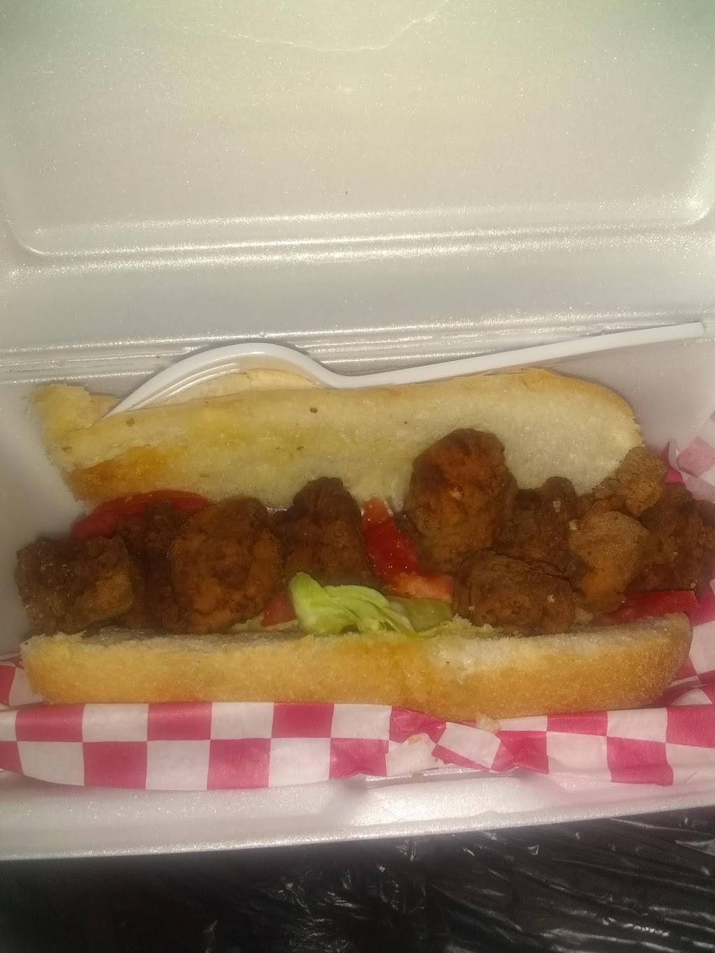 BLAKES SEAFOOD | restaurant | 1007 W Beacon St, Philadelphia, MS 39350, USA | 6015755500 OR +1 601-575-5500