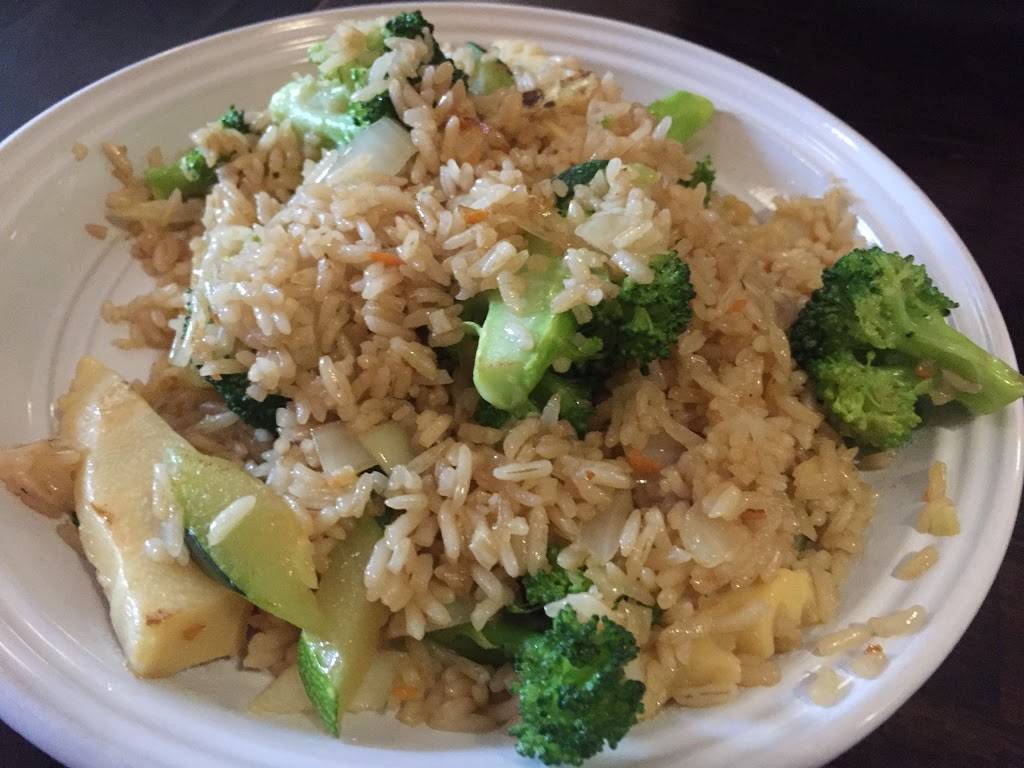 Yumi Yumi | restaurant | 109 M, Gainsborough Square Ste M, Chesapeake, VA 23320, USA | 7575488808 OR +1 757-548-8808