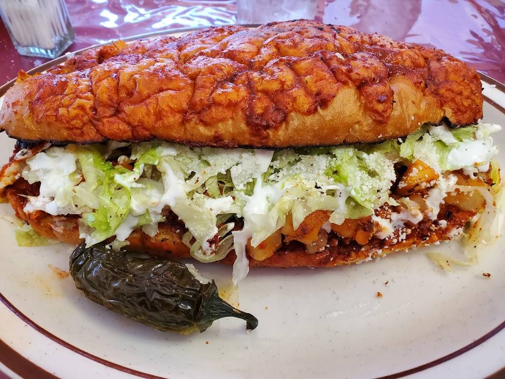 la carreta mexican restaurant | restaurant | 1608 E Harry St, Wichita, KS 67211, USA | 3168662752 OR +1 316-866-2752