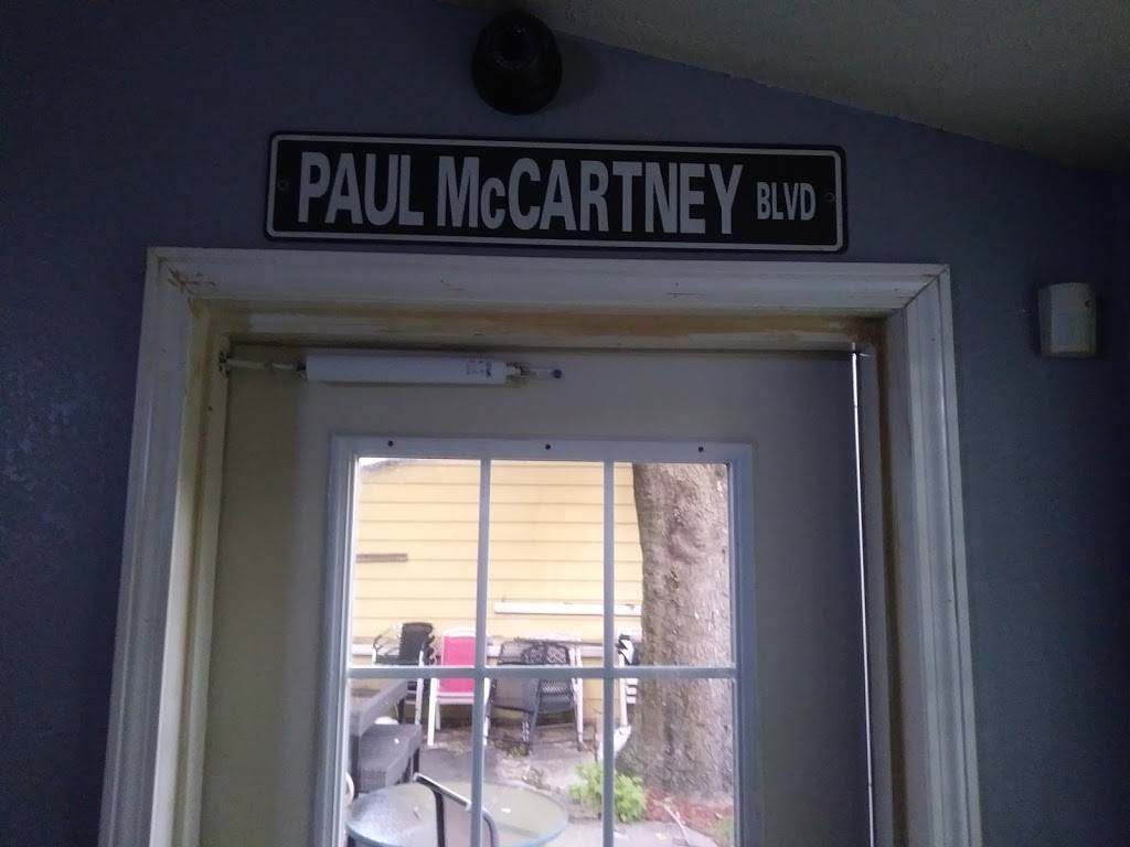 R.J.’s Place | restaurant | 418 N Delmar Ave, Hartford, IL 62048, USA | 6182544639 OR +1 618-254-4639