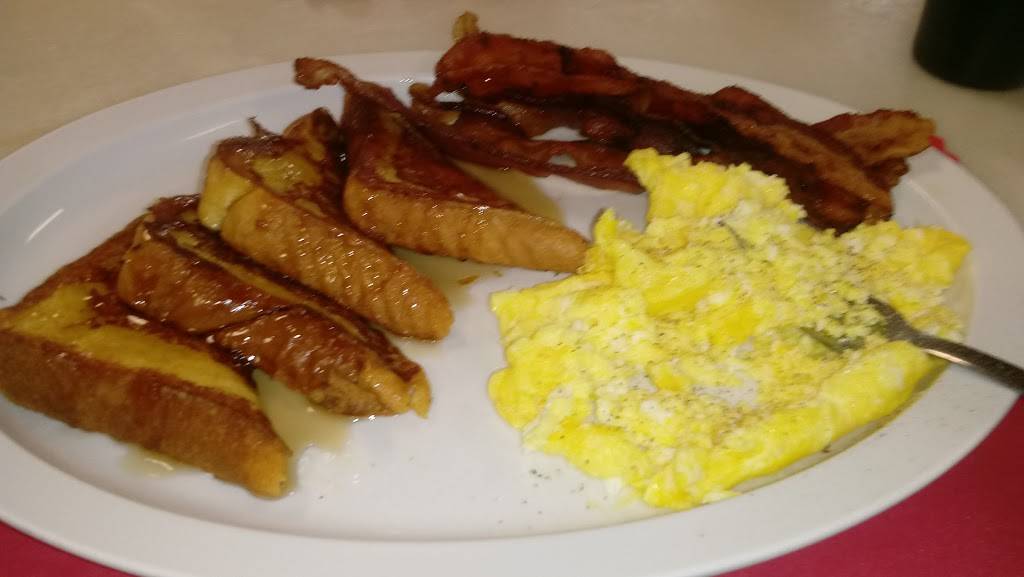 Chat-n-Chew | restaurant | 2600 W Market St, Warren, OH 44485, USA | 3308987940 OR +1 330-898-7940