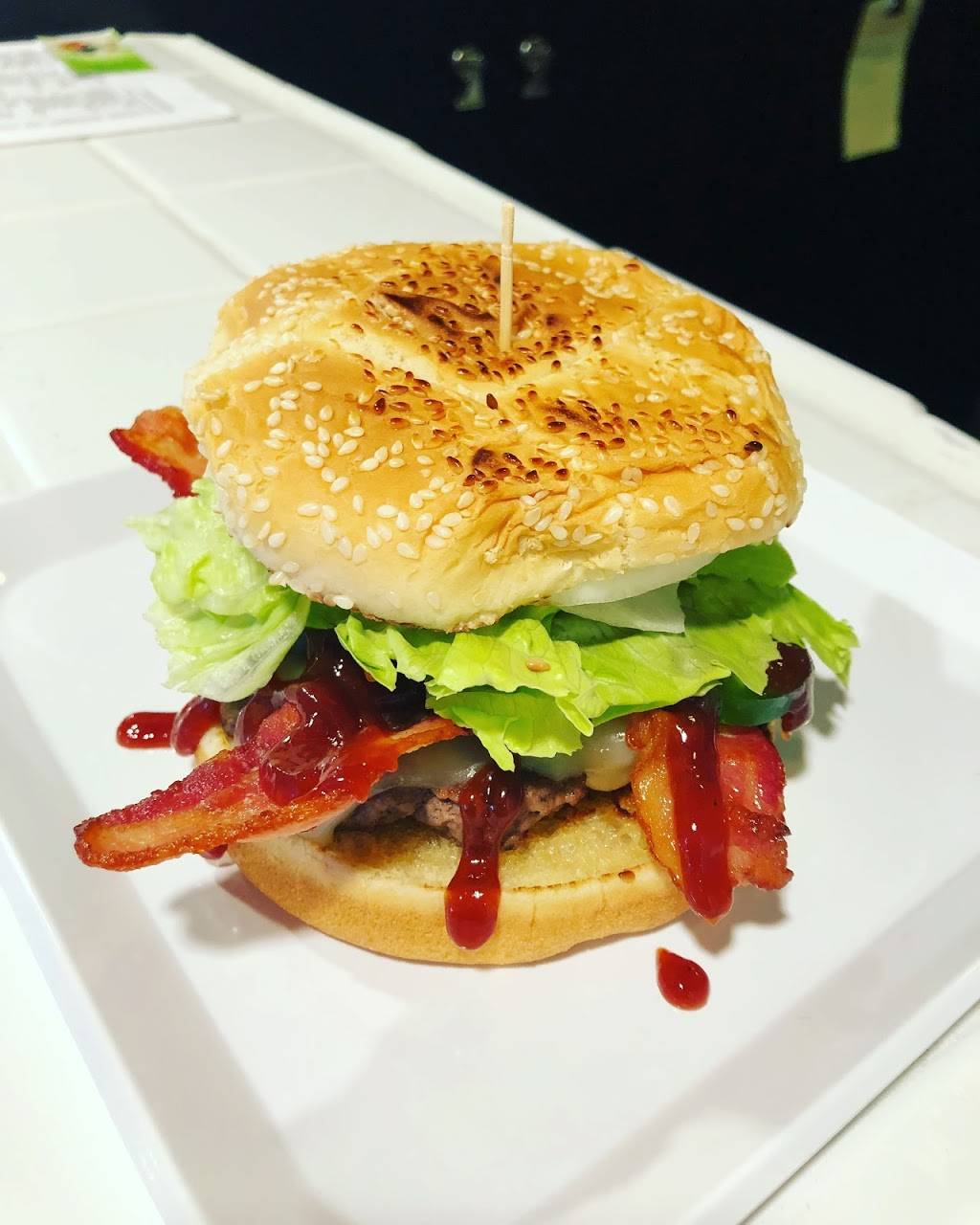 Goalkeeper Restaurant Bar | restaurant | 5963 El Cajon Blvd, San Diego, CA 92115, USA | 6195429594 OR +1 619-542-9594