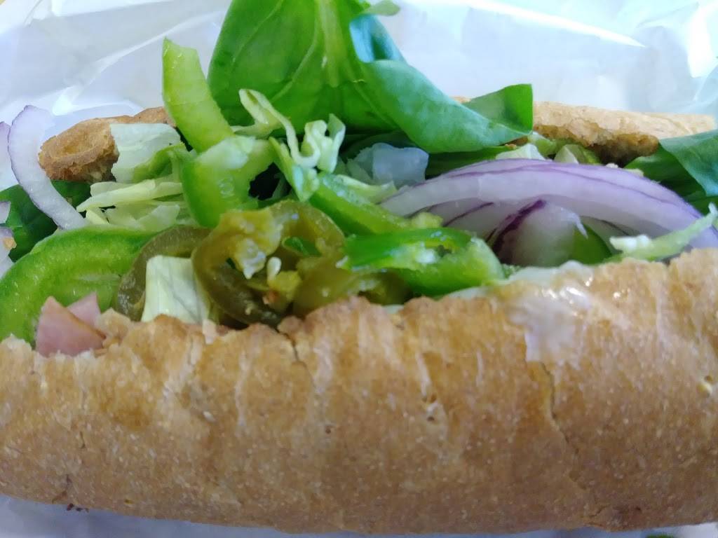 Subway | meal takeaway | 10086-B Long Point Rd, Houston, TX 77055, USA | 7134681122 OR +1 713-468-1122