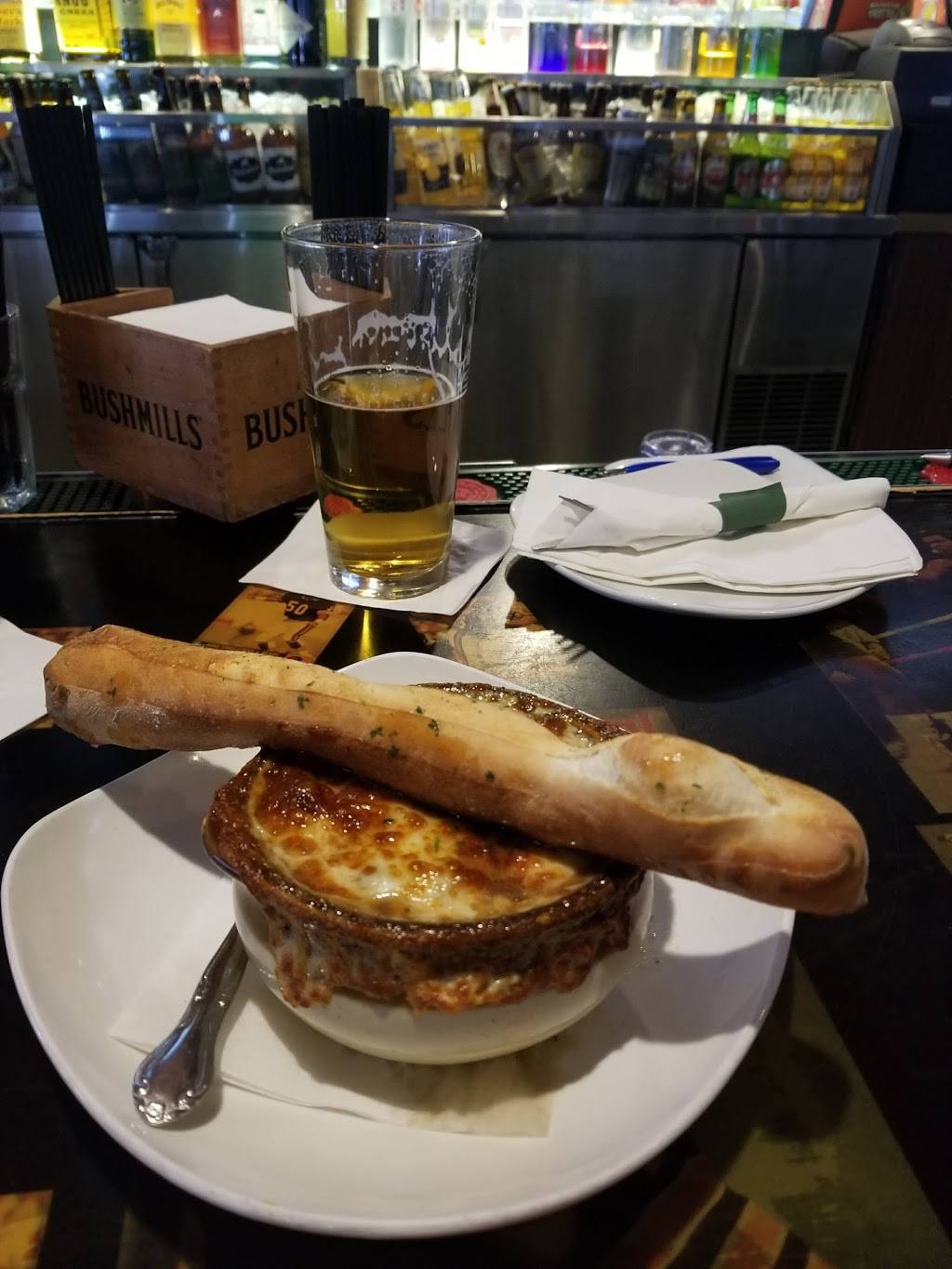 Library Sports Pub & Grill | restaurant | 6363 Haggerty Rd, West Bloomfield Township, MI 48322, USA | 2488960333 OR +1 248-896-0333